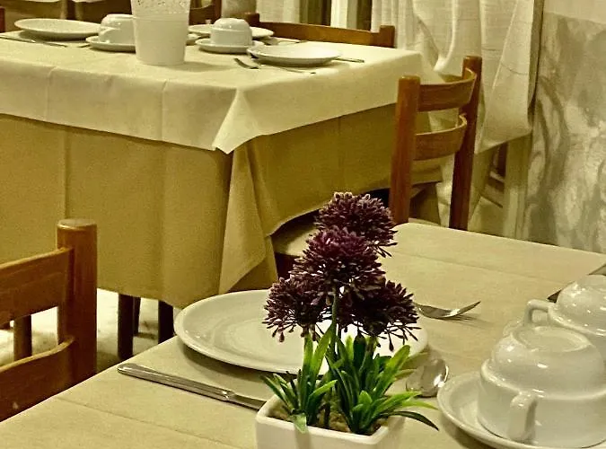 Derna 2* Римини