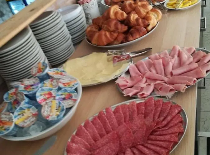 Derna 2* Римини